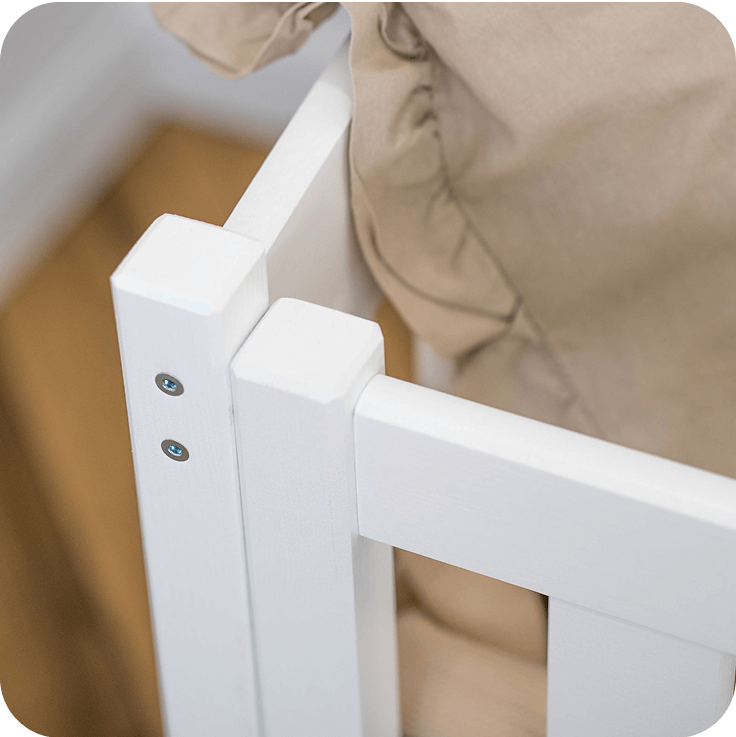 Bed detail